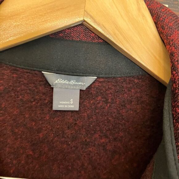 Women’s Eddie Bauer button down outdoor shirt. Size Small. - Picture 3 of 8